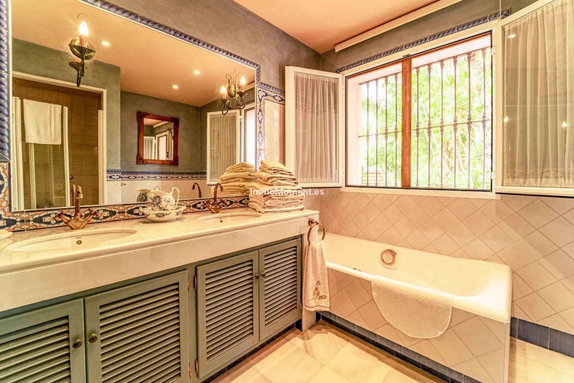 Revente - Villa - Benahavís - Benahavís Centro