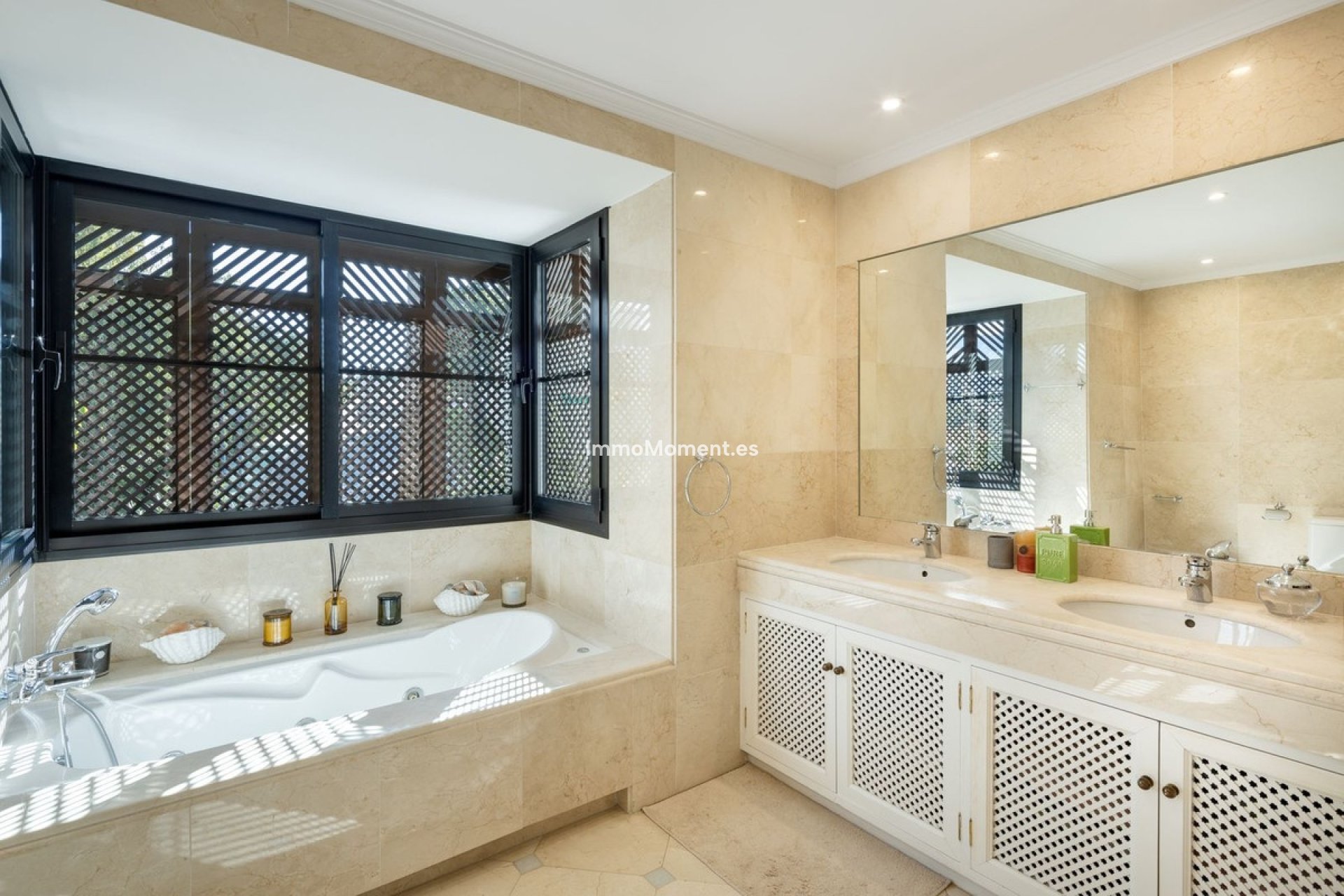 Revente - Villa - Benahavís - Benahavís Centro