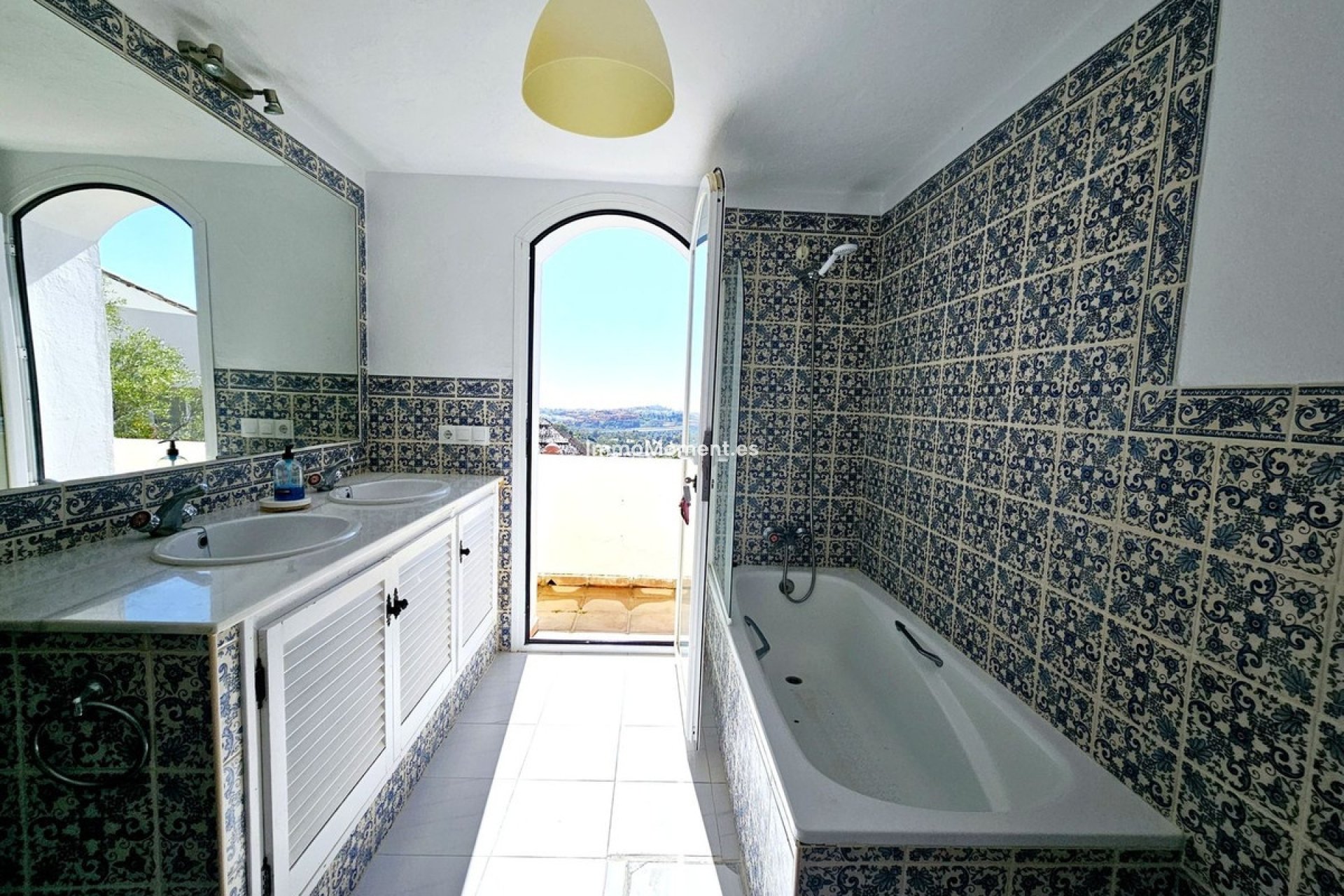 Revente - Villa - Benahavís - Benahavís Centro