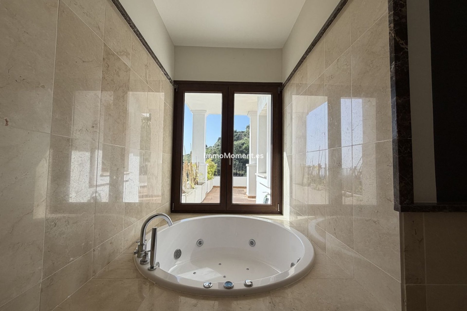 Revente - Villa - Benahavís - Benahavís Centro