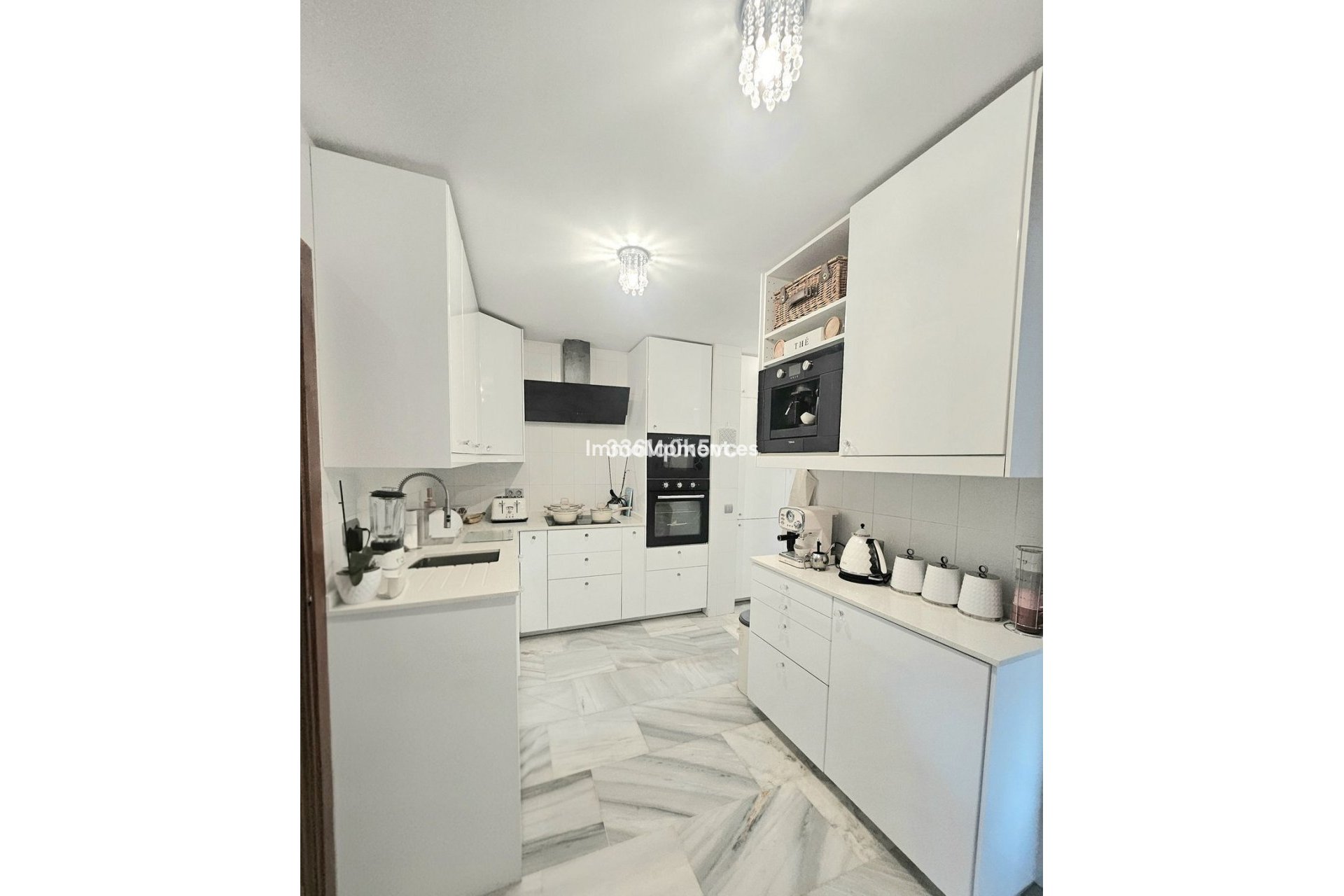 Revente - Villa - Benahavís - Benahavís Centro