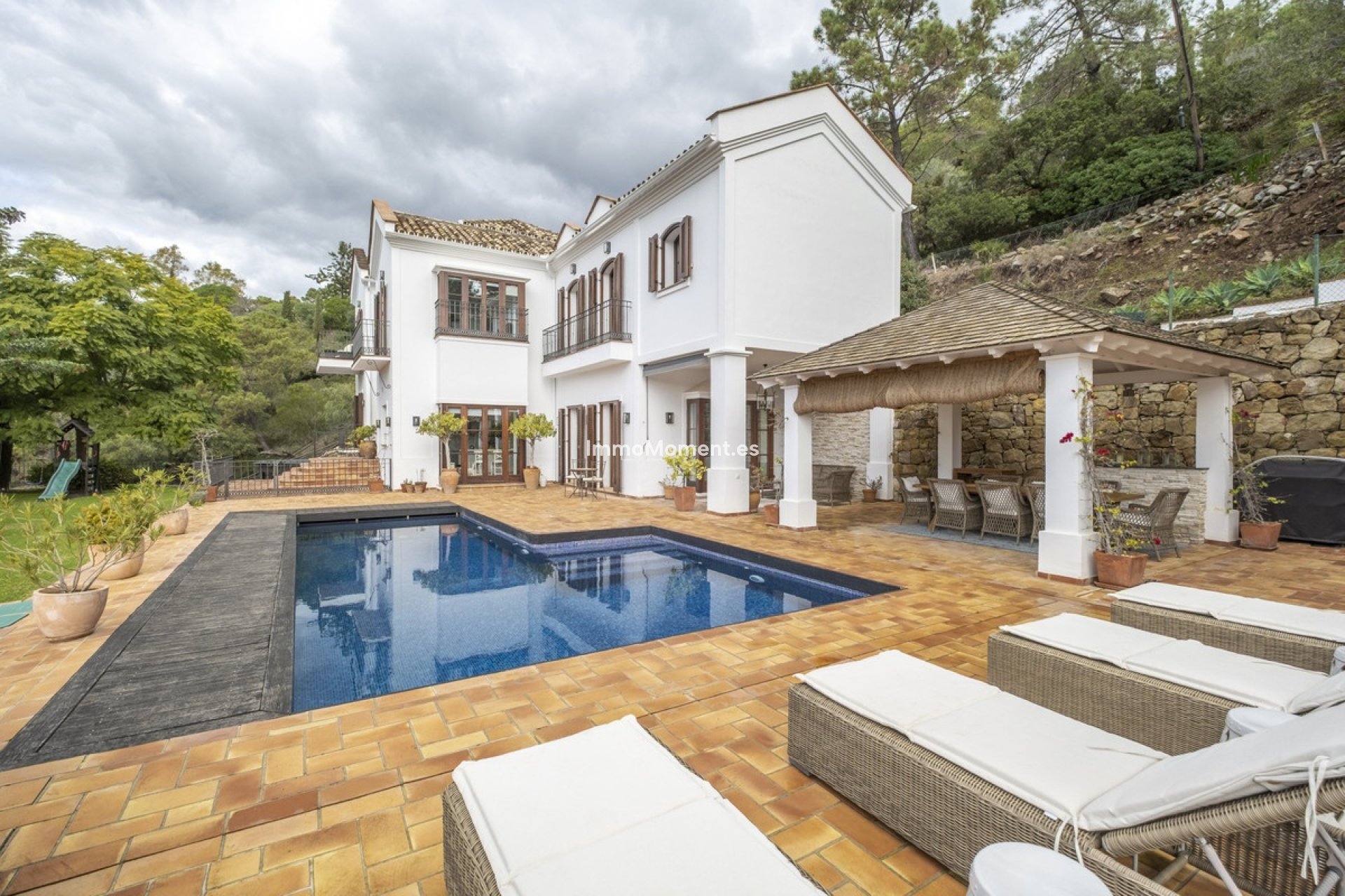 Revente - Villa - Benahavís - El Madroñal