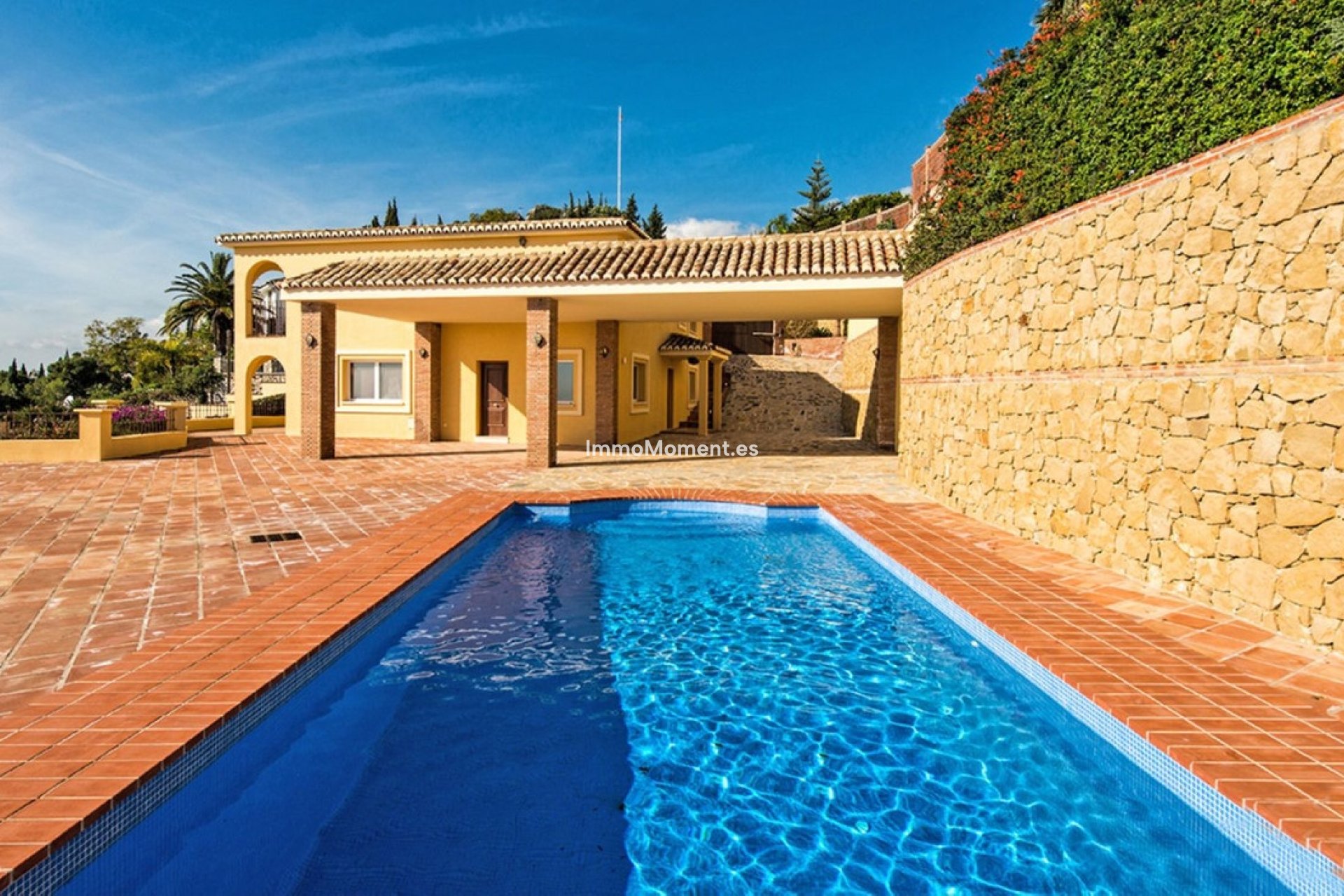 Revente - Villa - Benalmadena - Benalmadena Centro