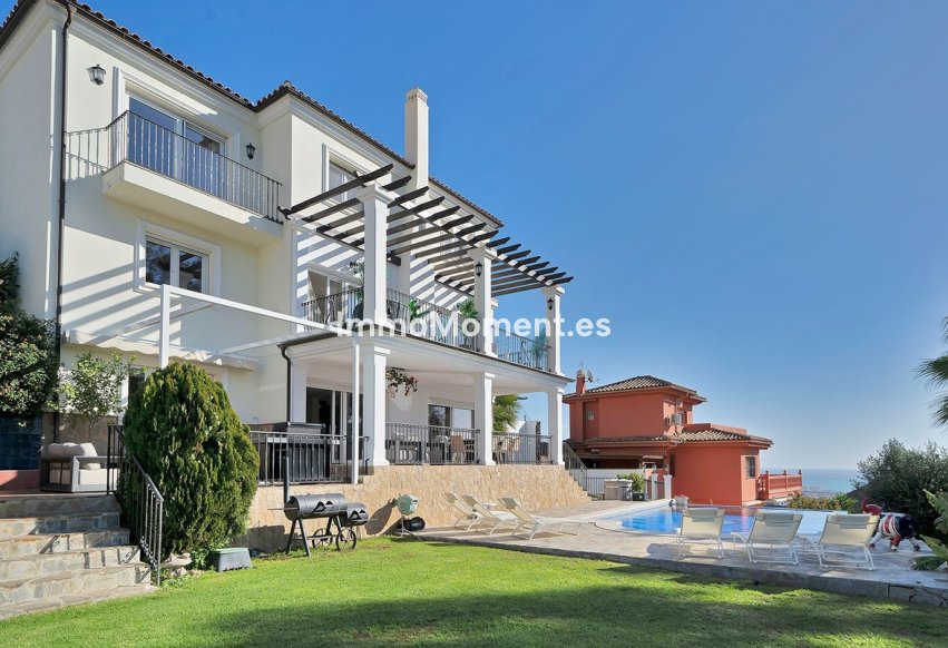 Revente - Villa - Benalmadena - Benalmadena Centro