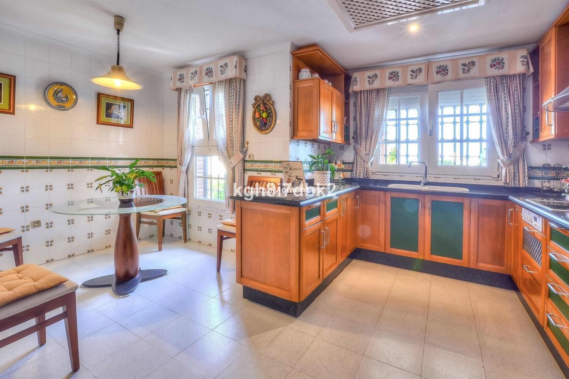 Revente - Villa - Benalmadena - Benalmadena Centro