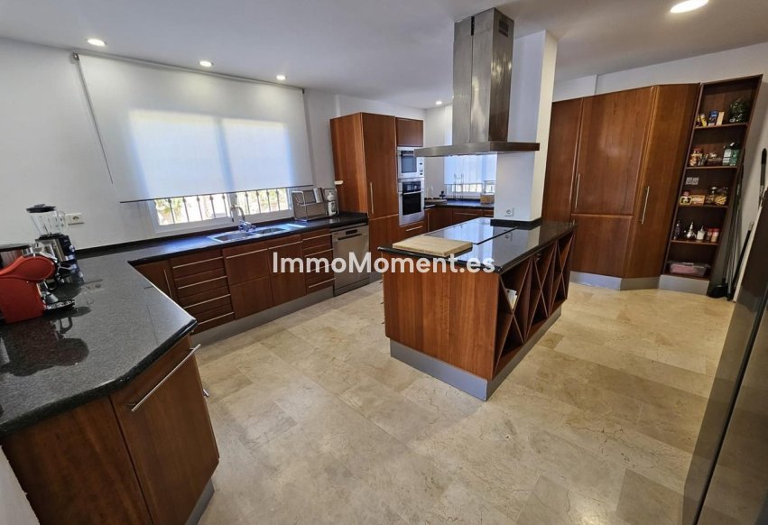 Revente - Villa - Benalmadena - Benalmadena Centro