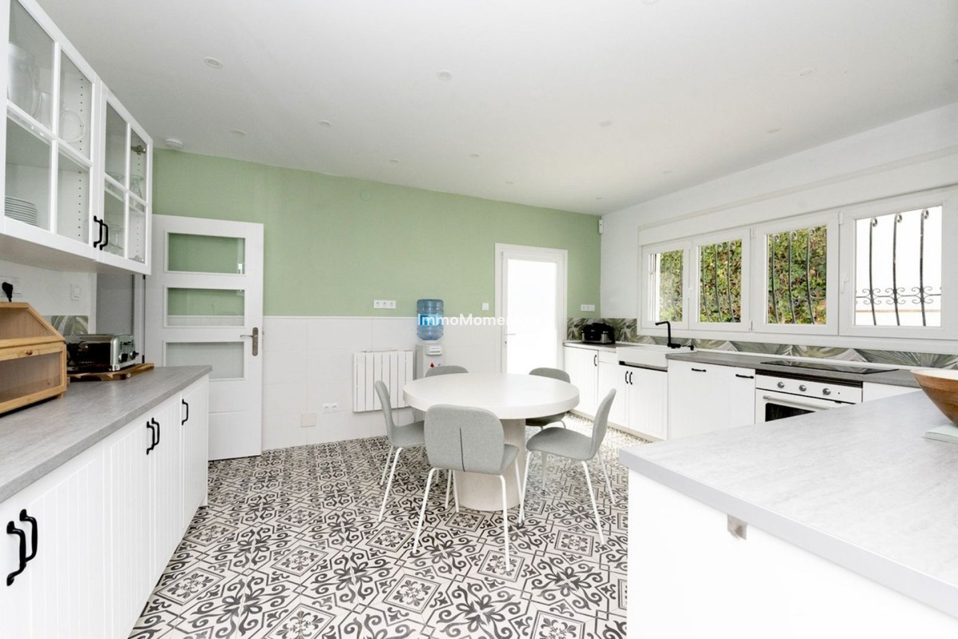 Revente - Villa - Benalmadena - Benalmadena Centro