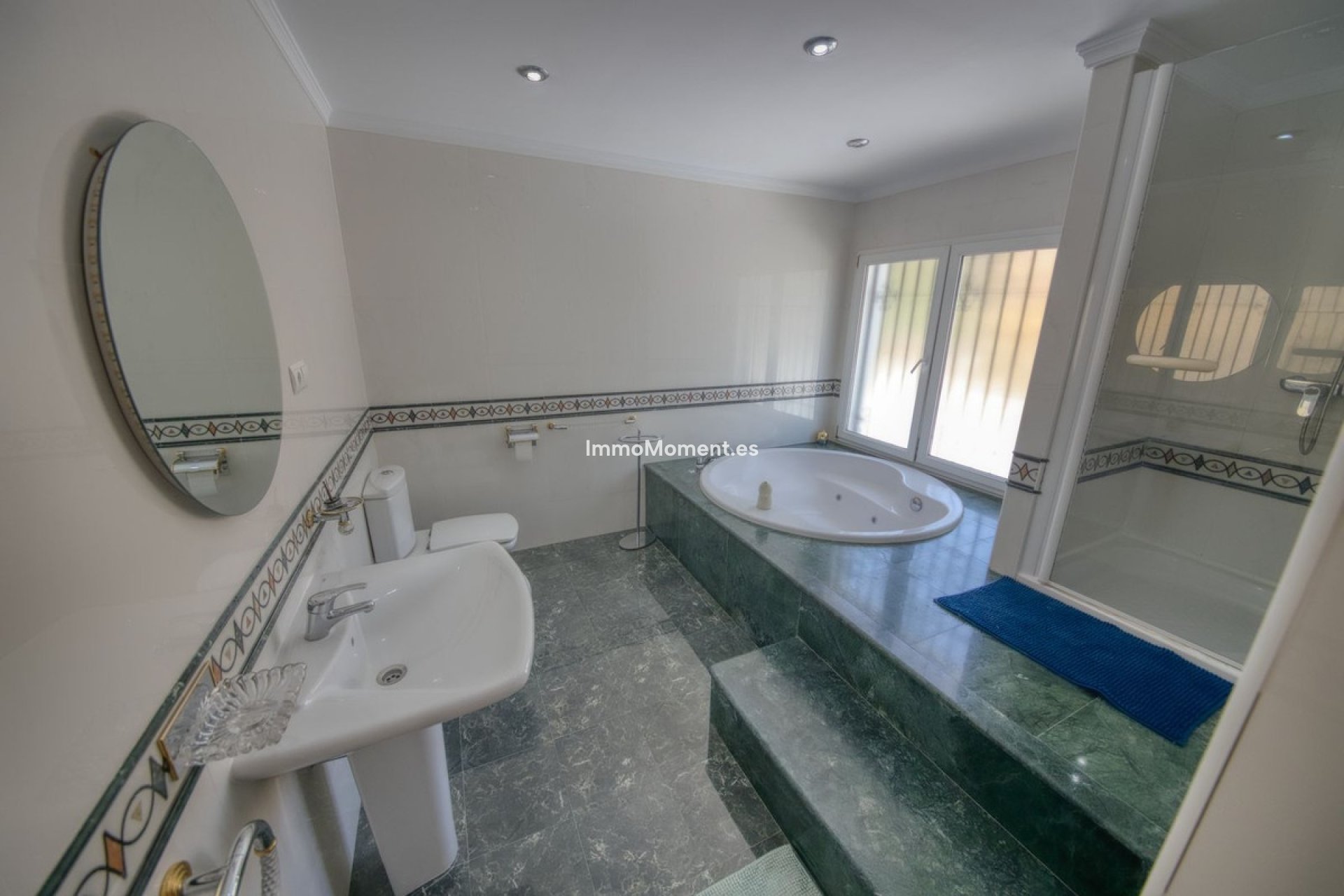 Revente - Villa - Benalmadena - Benalmadena Centro