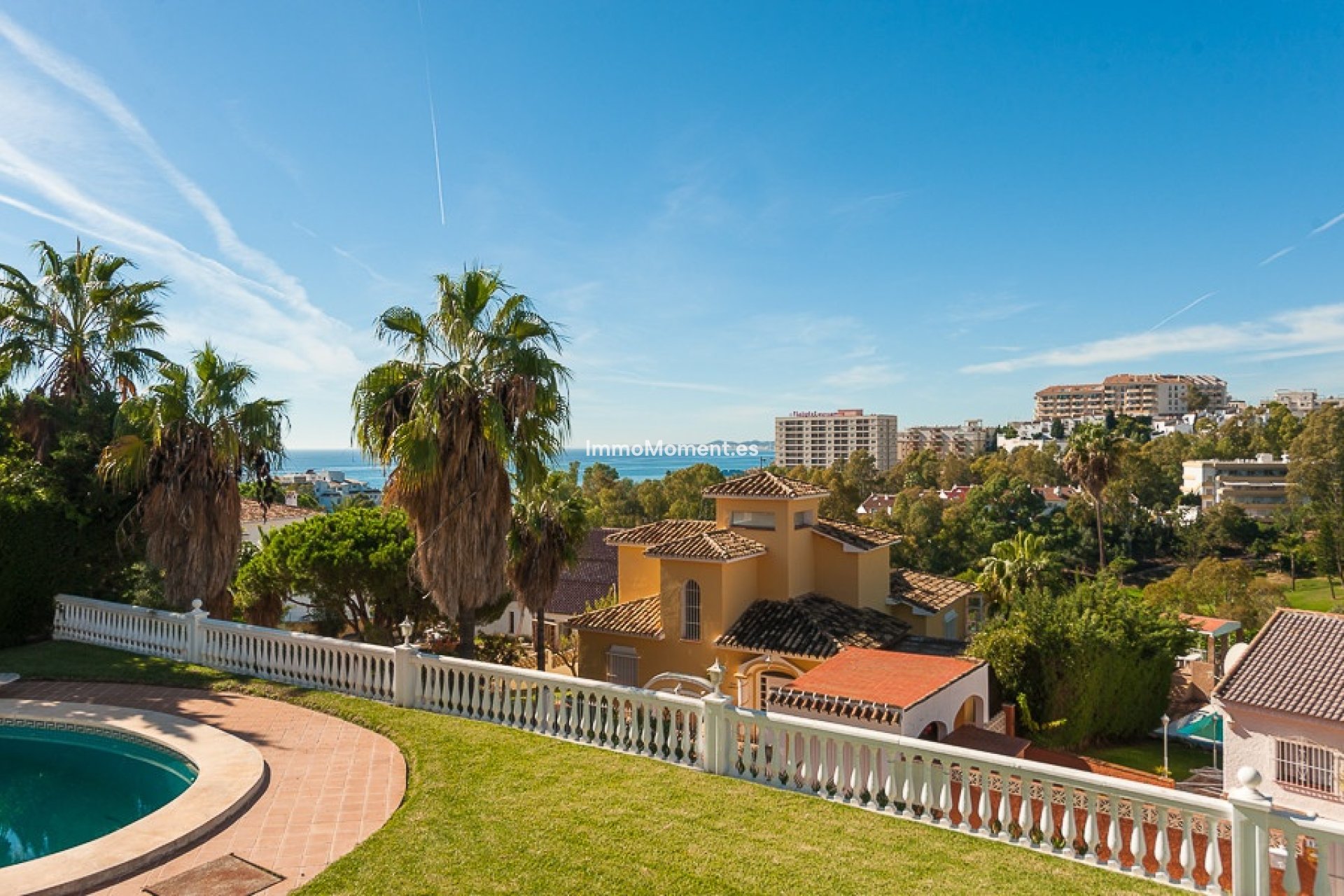 Revente - Villa - Benalmadena - Benalmadena Centro