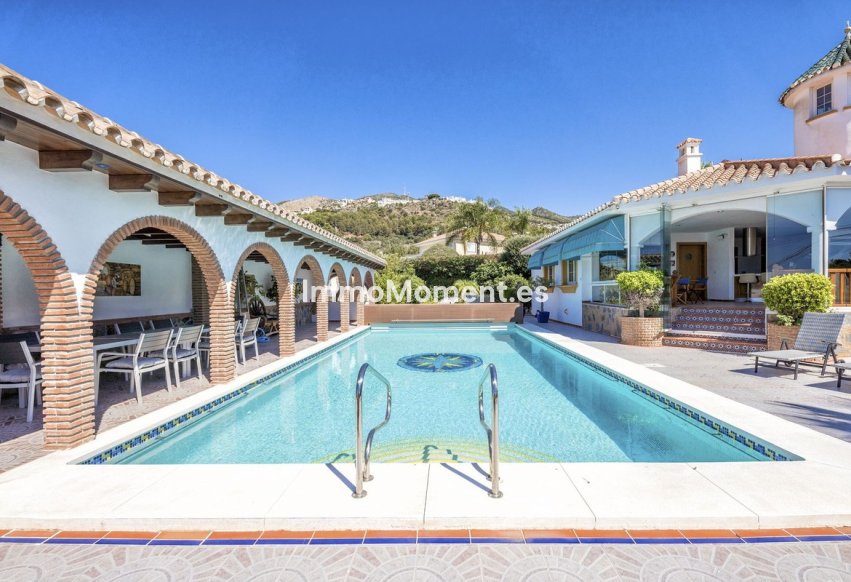 Revente - Villa - Benalmadena - Benalmadena Costa