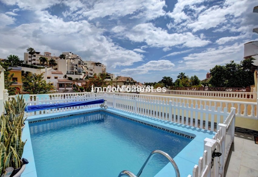 Revente - Villa - Benalmadena - Benalmadena Costa