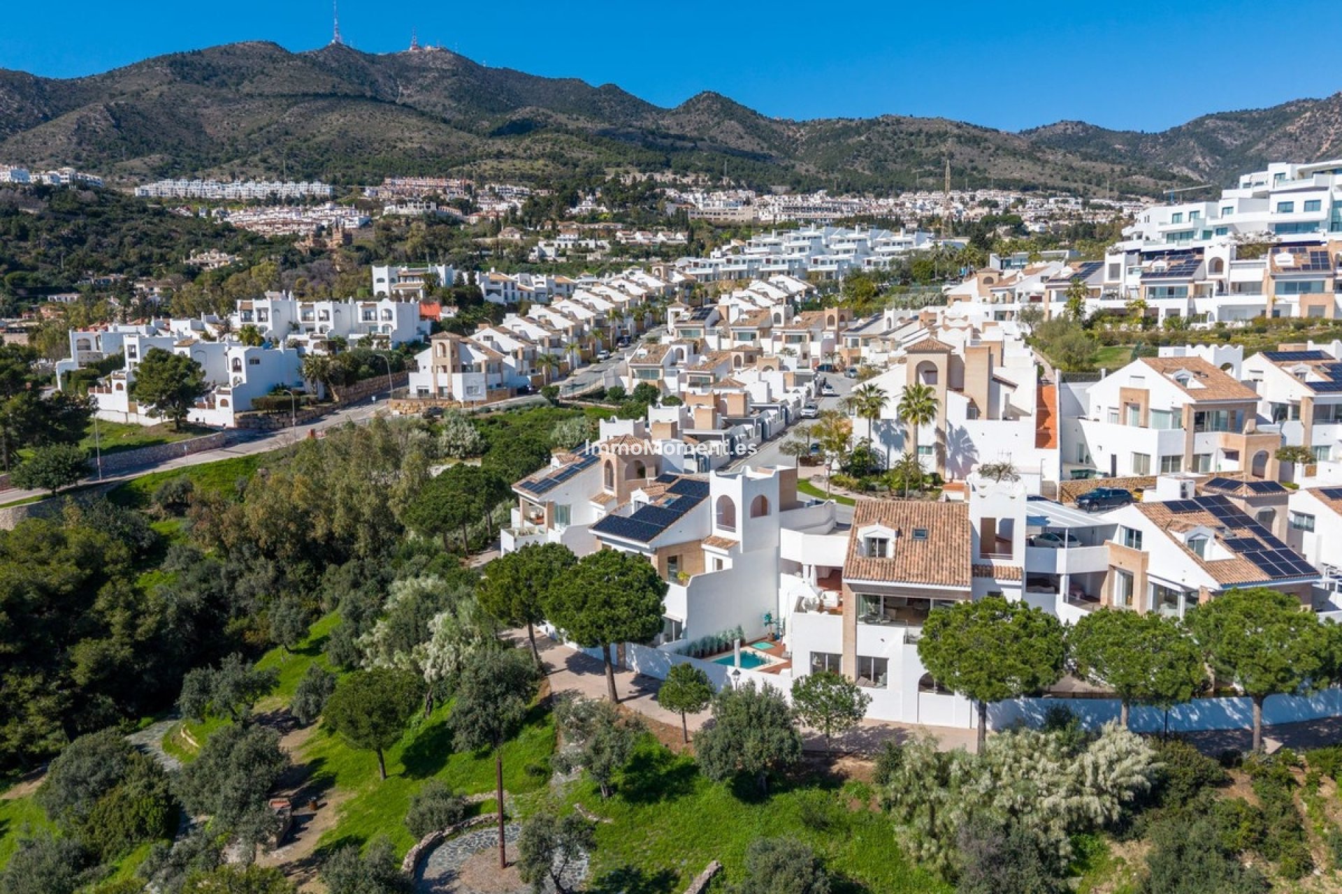 Revente - Villa - Benalmadena - Benalmadena Costa