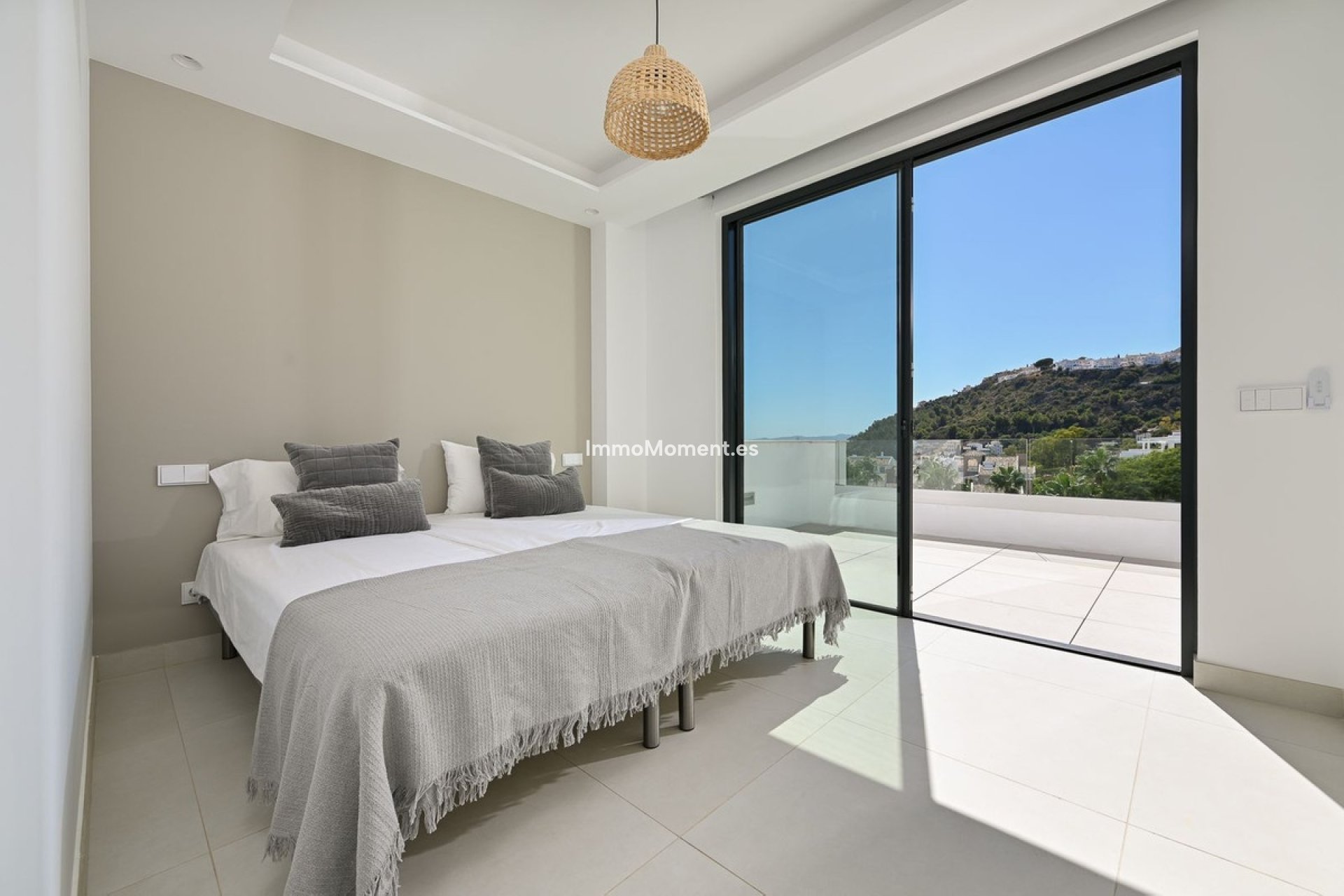 Revente - Villa - Benalmadena - Benalmadena Pueblo