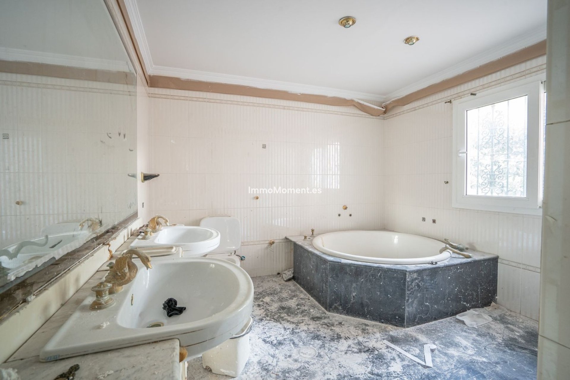 Revente - Villa - Benalmadena - Benalmadena Pueblo