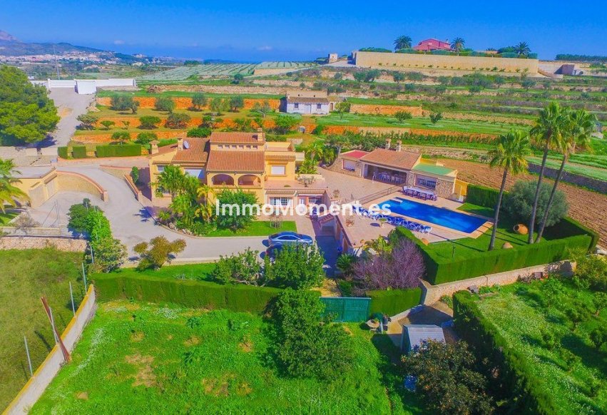 Revente - Villa - Benissa - Benissa Centro