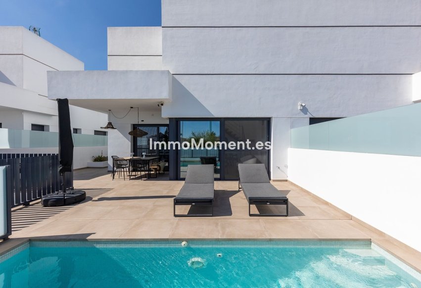 Revente - Villa - Dolores - Dolores Centro