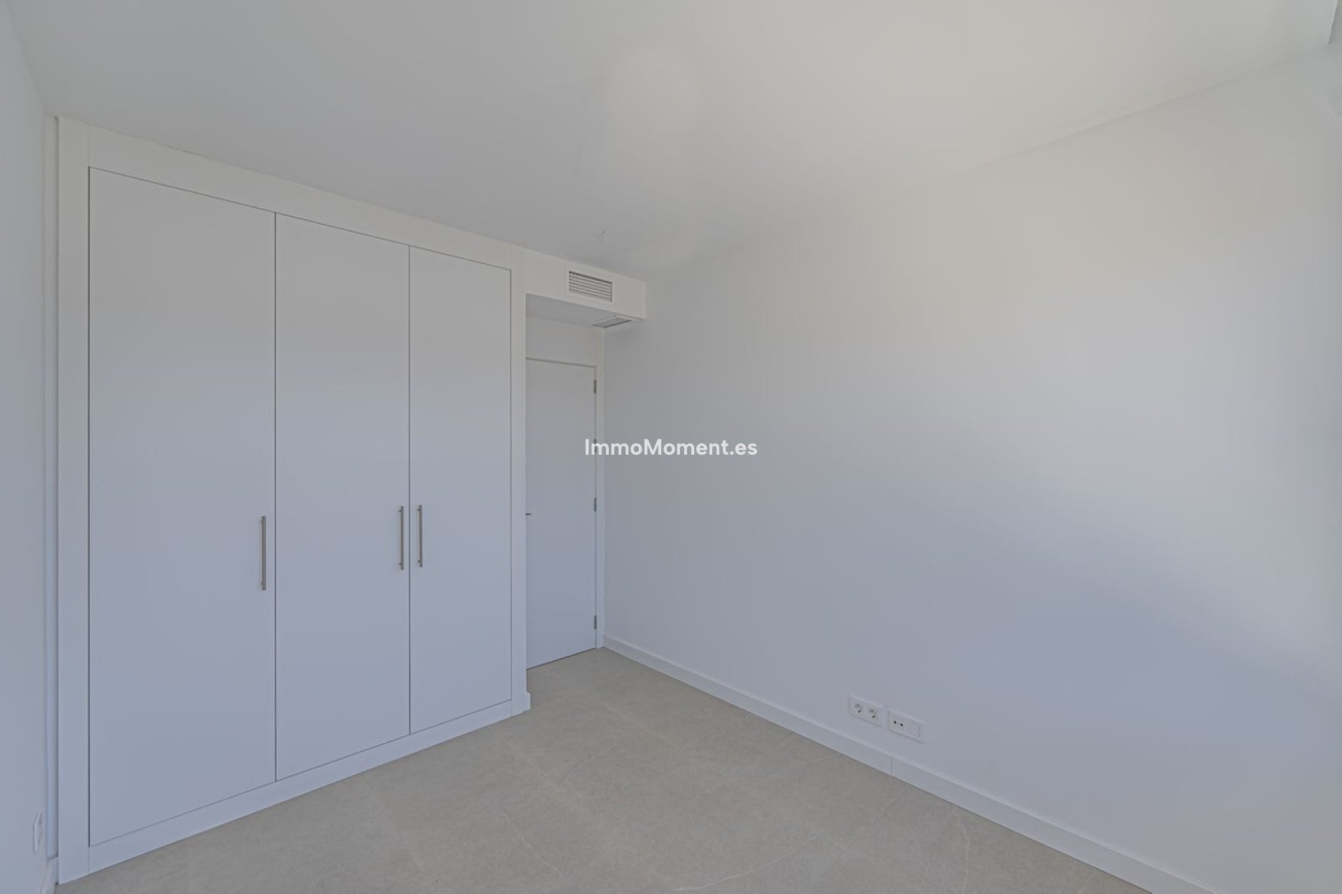 Revente - Villa - Estepona  - Atalaya