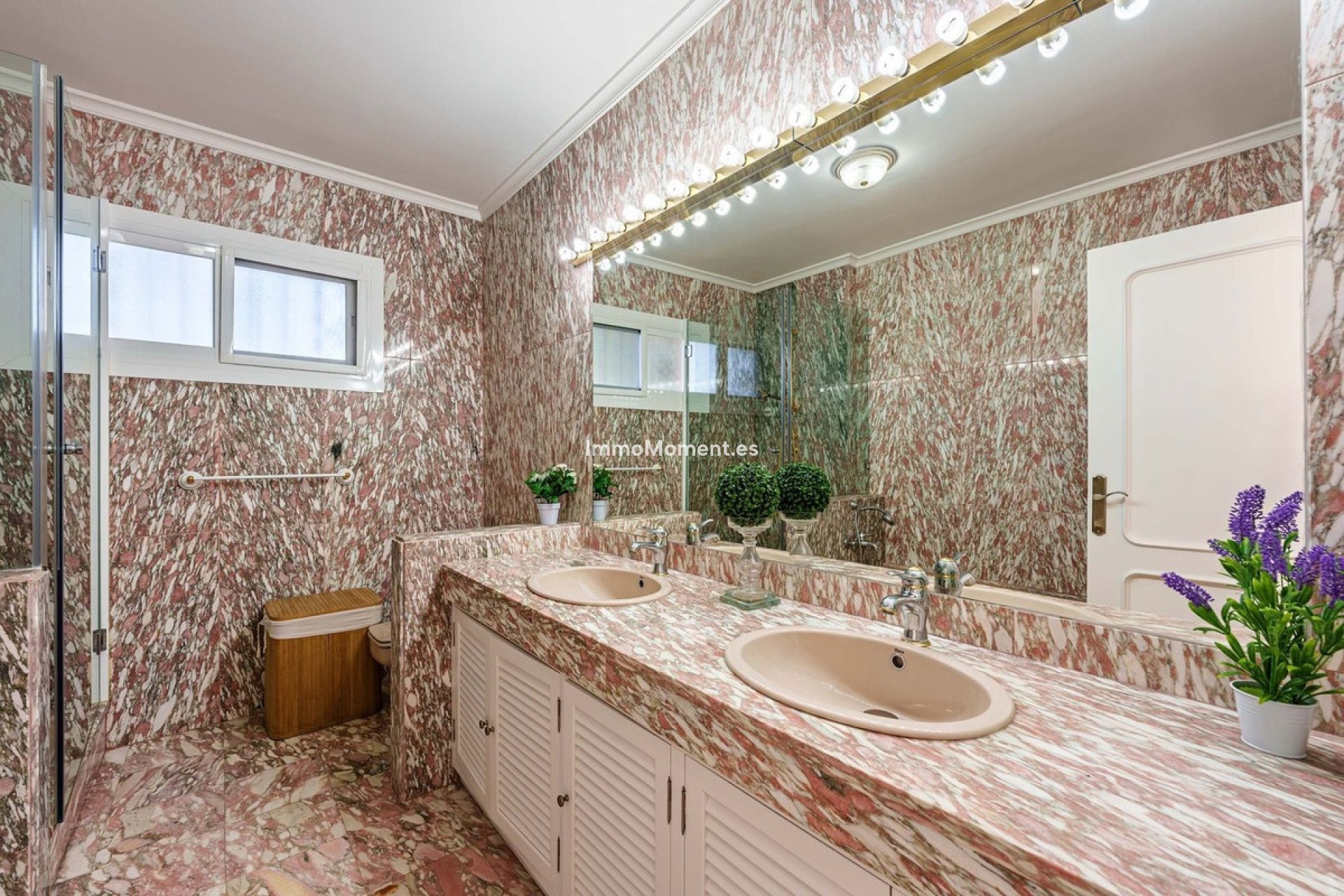 Revente - Villa - Estepona  - Benamara