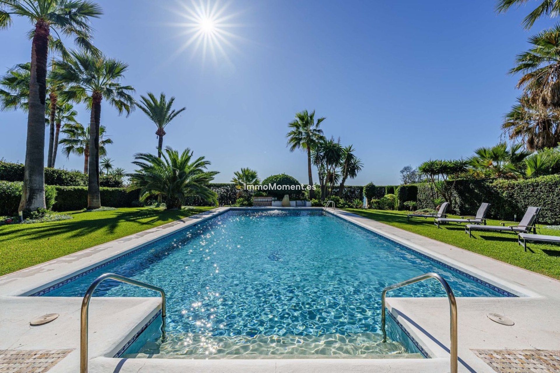 Revente - Villa - Estepona  - Benamara