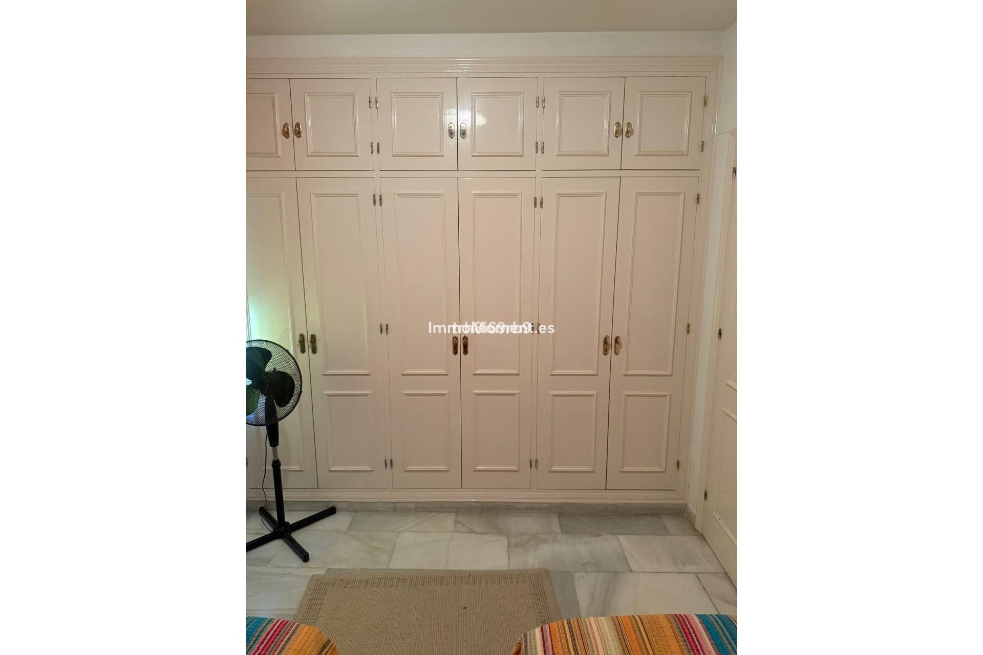 Revente - Villa - Estepona  - Benamara