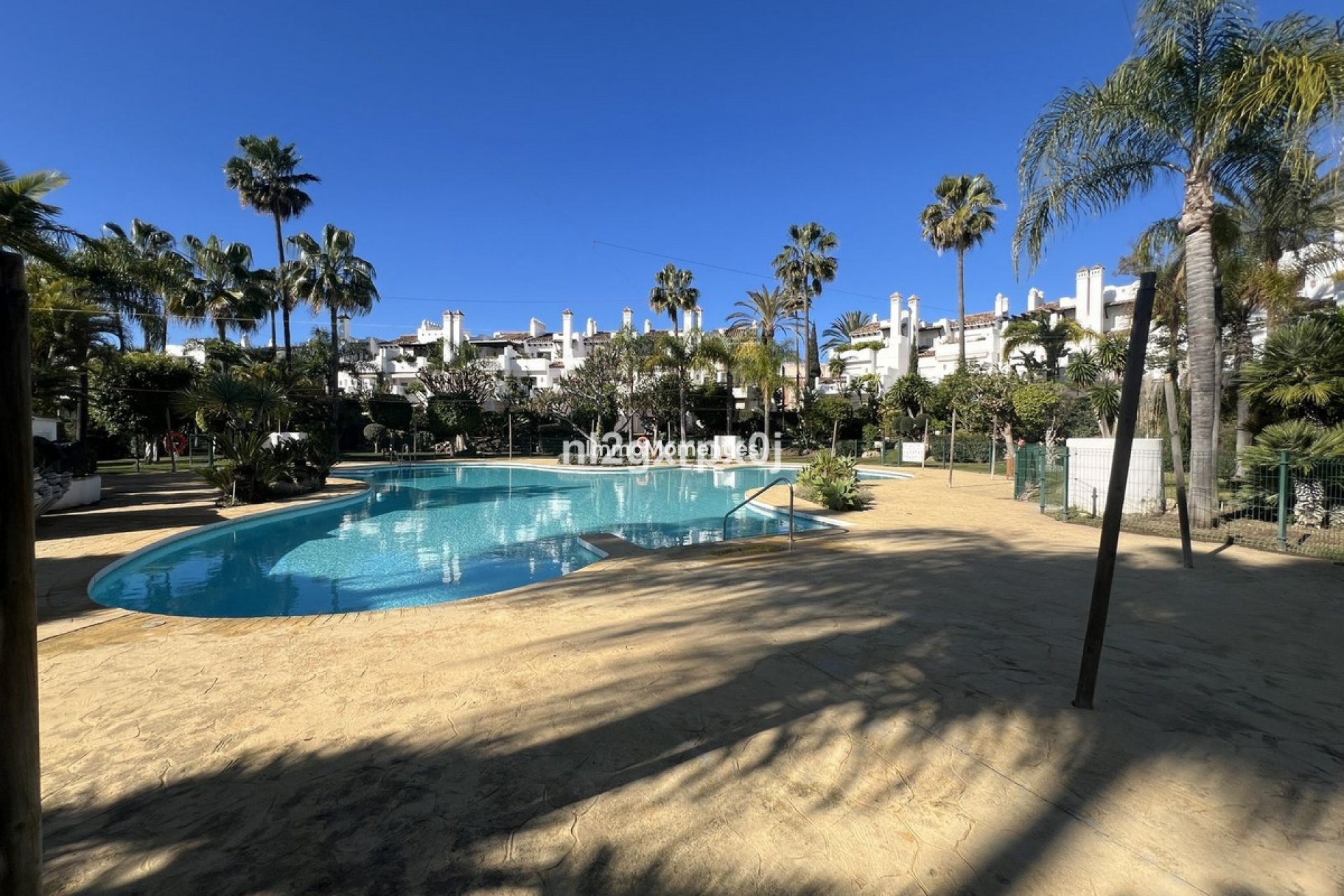 Revente - Villa - Estepona  - Costalita