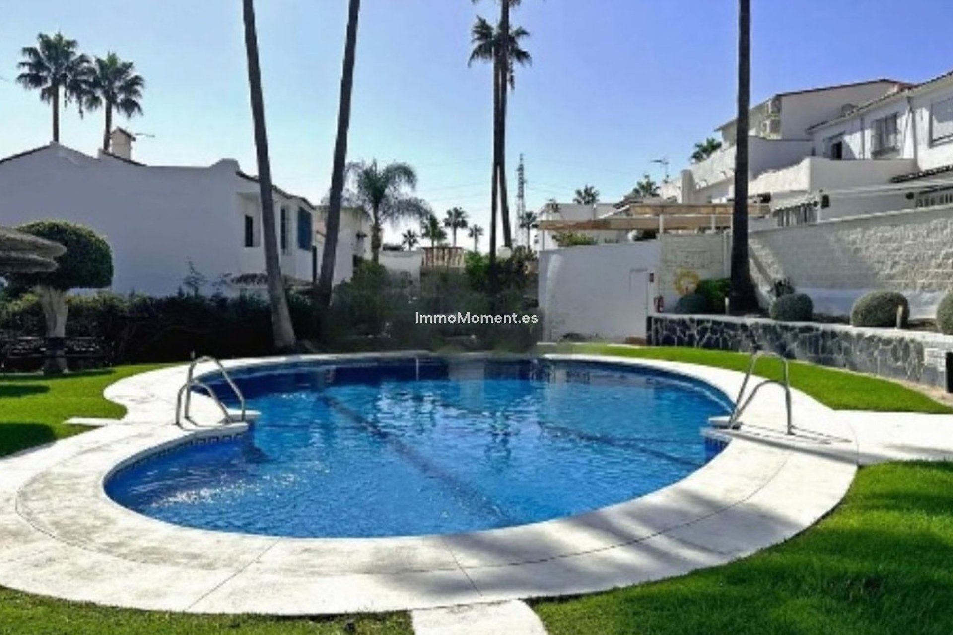 Revente - Villa - Estepona  - Estepona Centro