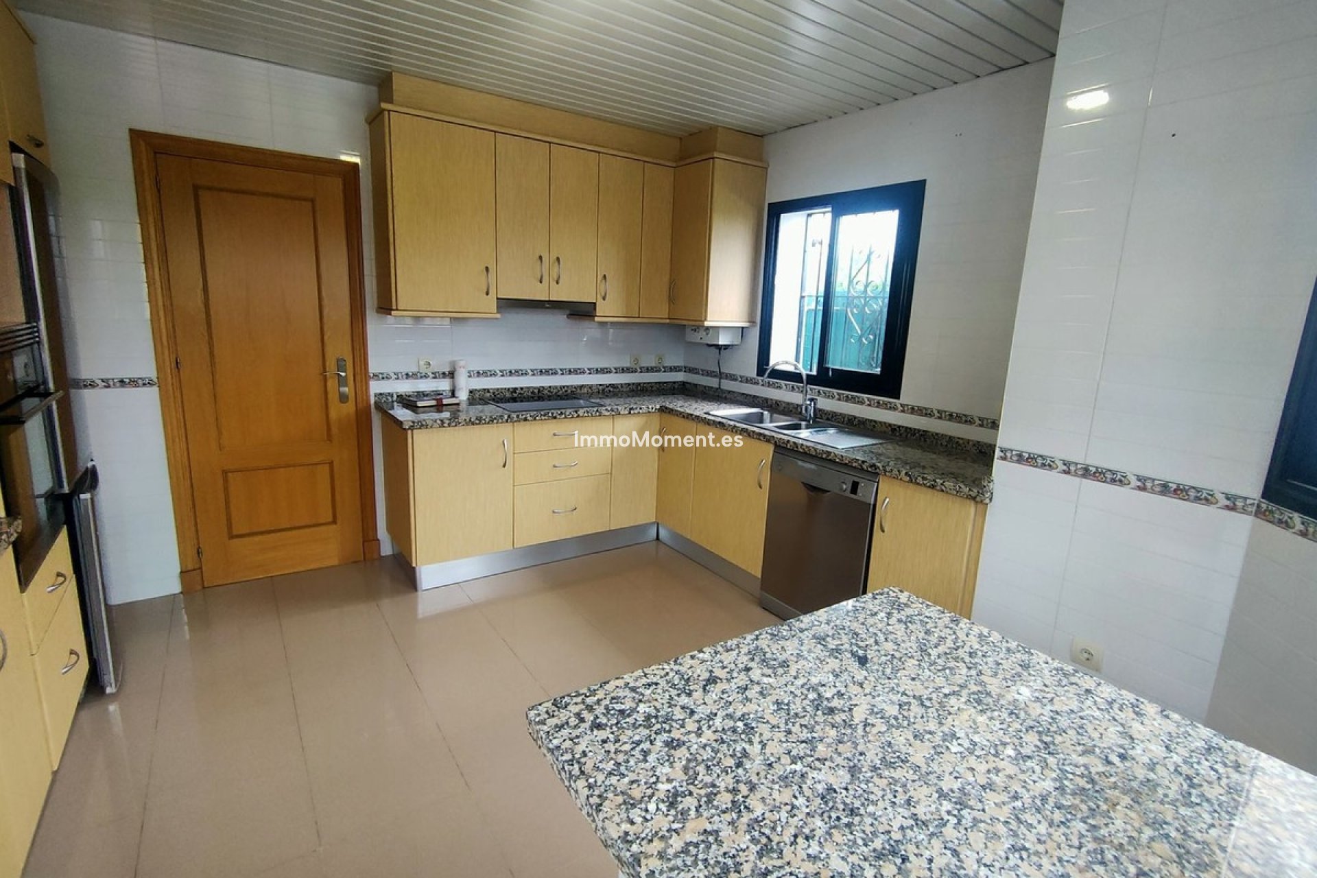 Revente - Villa - Estepona  - New Golden Mile