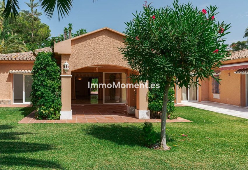 Revente - Villa - Estepona  - New Golden Mile