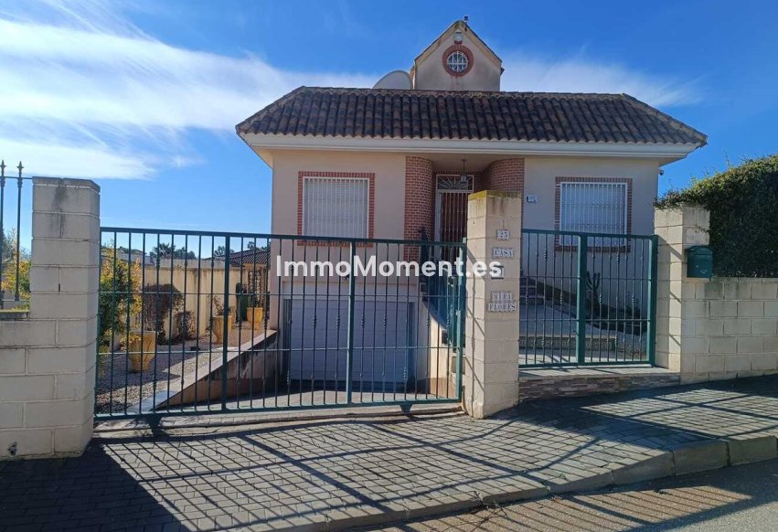 Revente - Villa - Fortuna - El Reloj