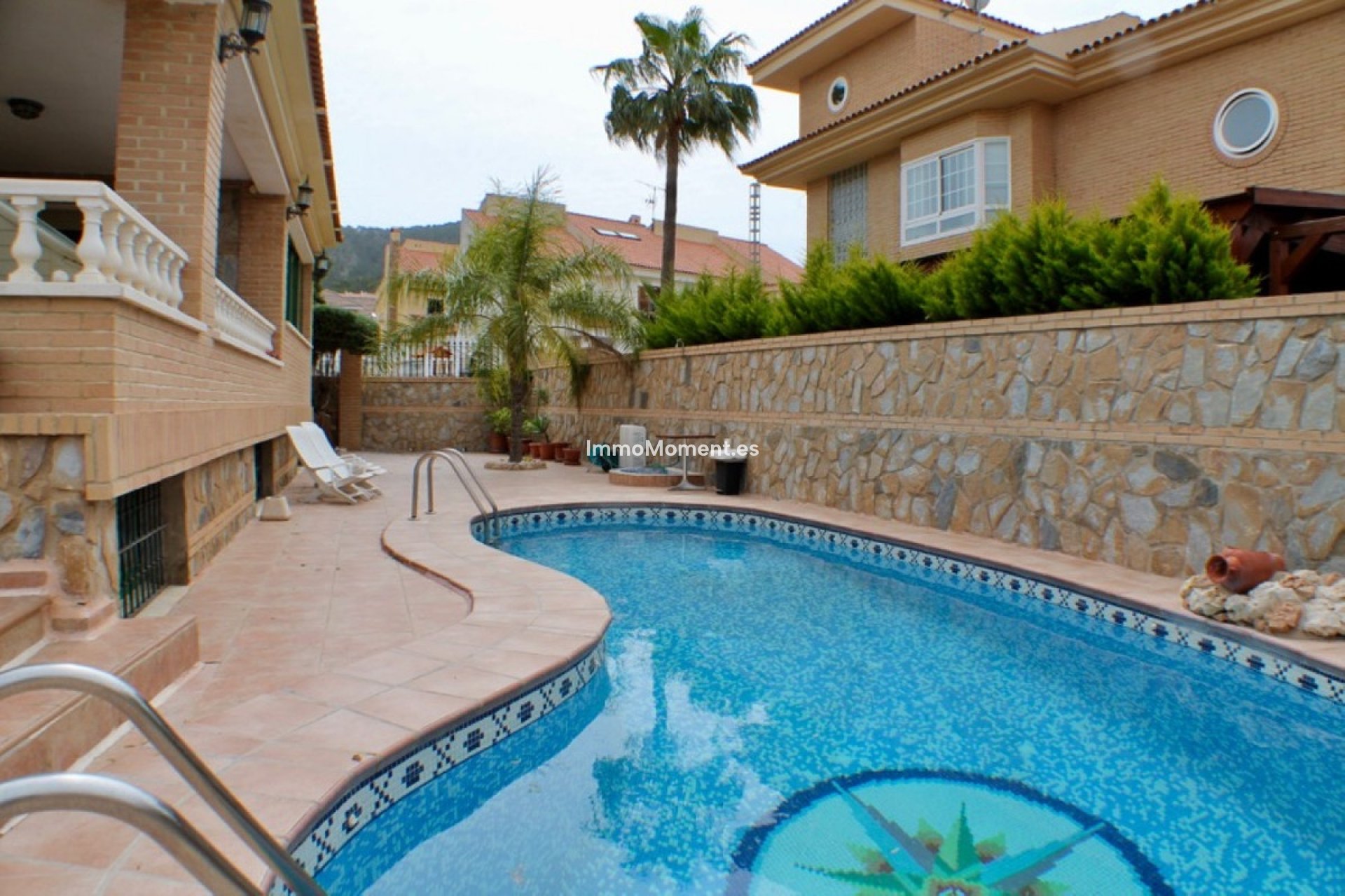 Revente - Villa individuelle - Benidorm - Benidorm Centro