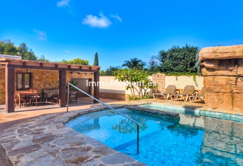 Revente - Villa individuelle - Denia - Denia Centro