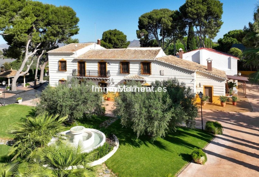 Revente - Villa individuelle - Elda - Elda Centro
