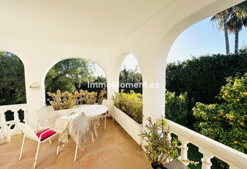 Revente - Villa individuelle - Estepona  - Atalaya