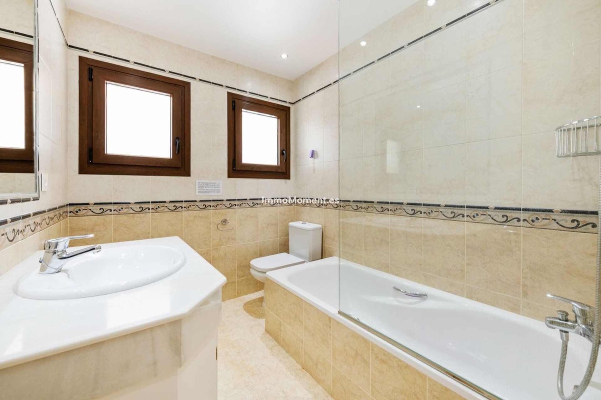 Revente - Villa individuelle - Estepona  - Atalaya
