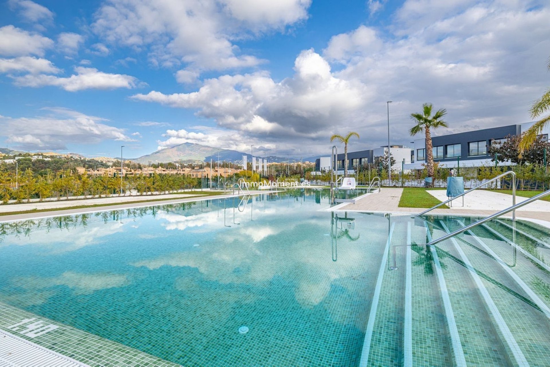 Revente - Villa individuelle - Estepona  - Atalaya