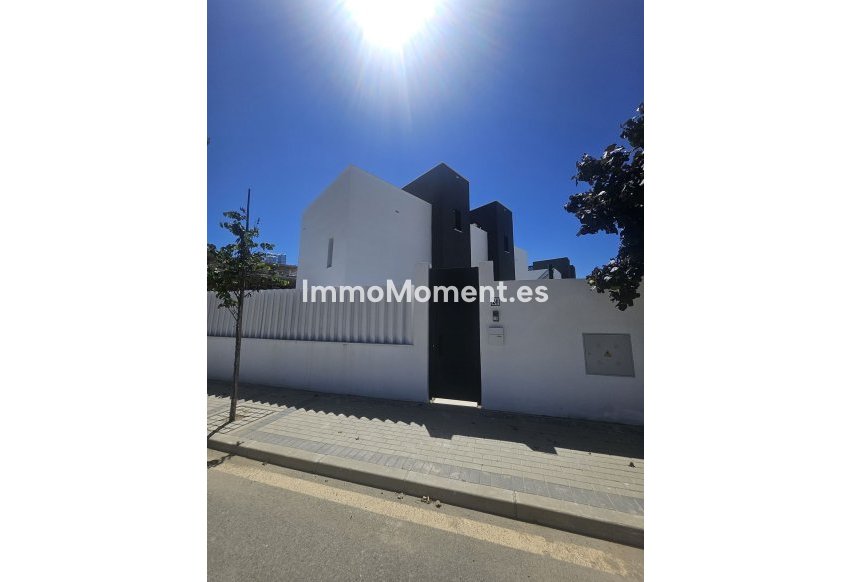 Revente - Villa individuelle - Estepona  - Atalaya