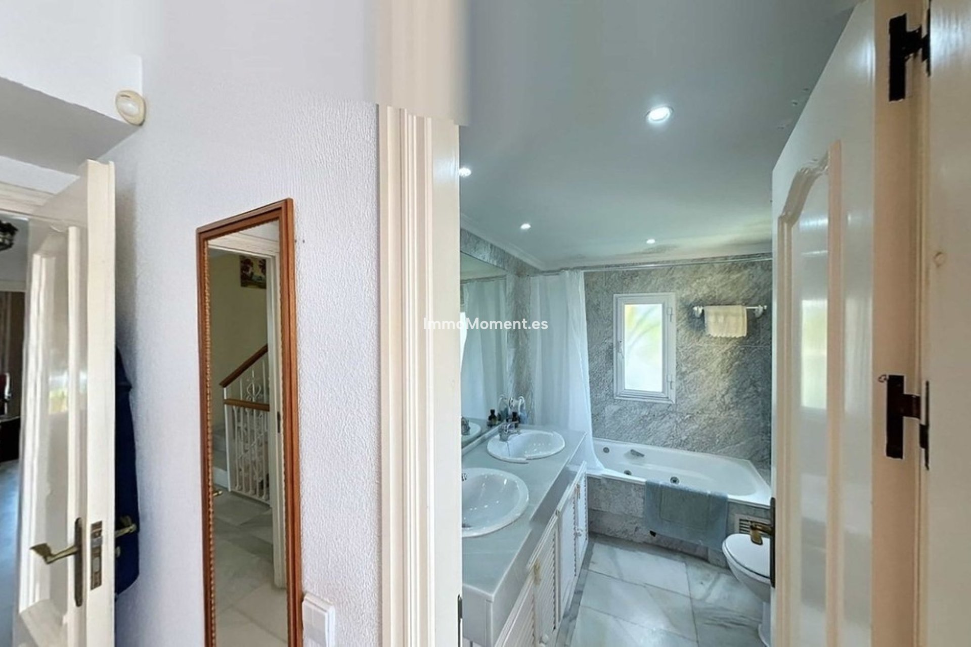 Revente - Villa individuelle - Estepona  - Atalaya