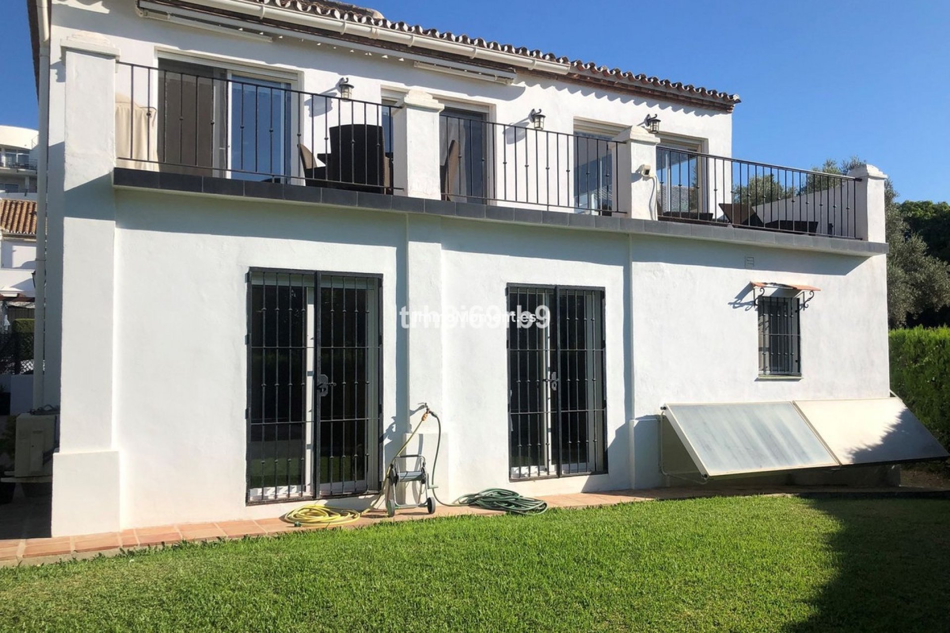 Revente - Villa individuelle - Estepona  - Benamara