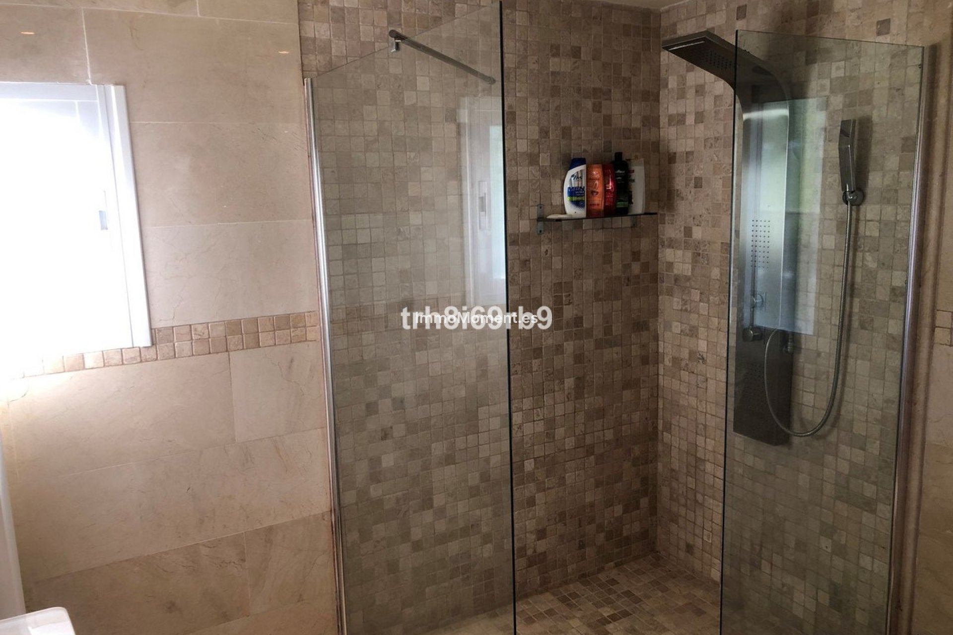 Revente - Villa individuelle - Estepona  - Benamara
