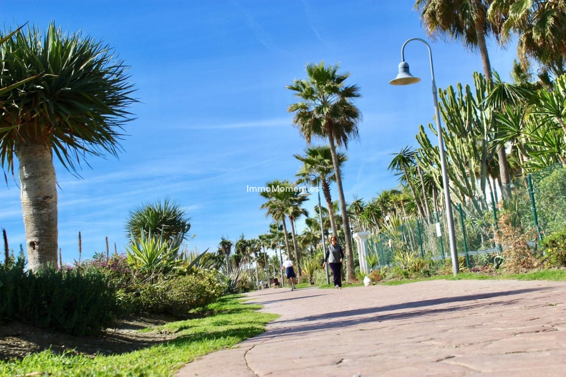 Revente - Villa individuelle - Estepona  - Costalita