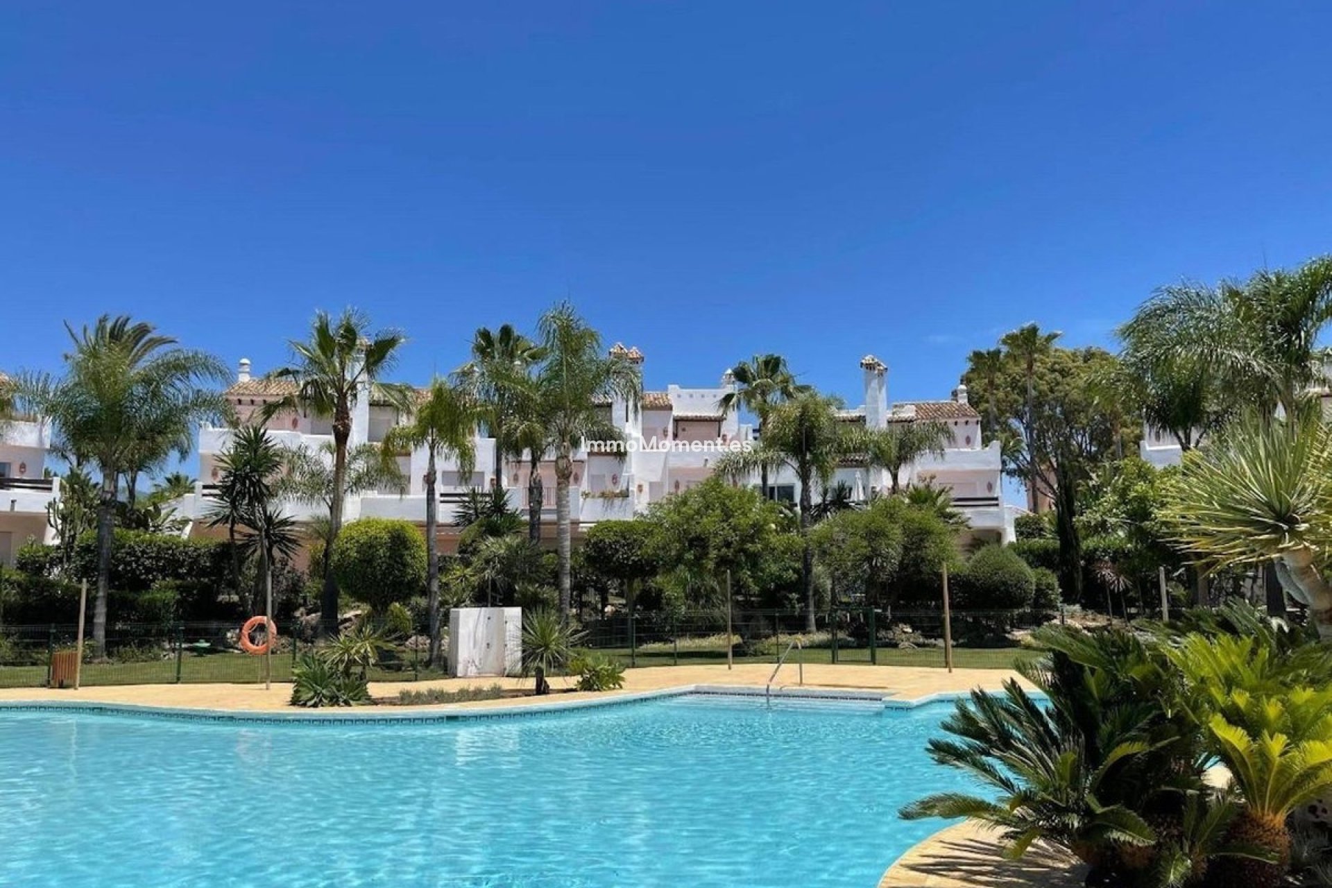 Revente - Villa individuelle - Estepona  - Costalita