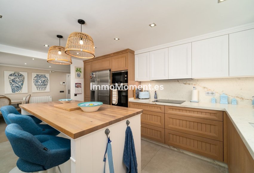 Revente - Villa individuelle - Estepona  - El Padron
