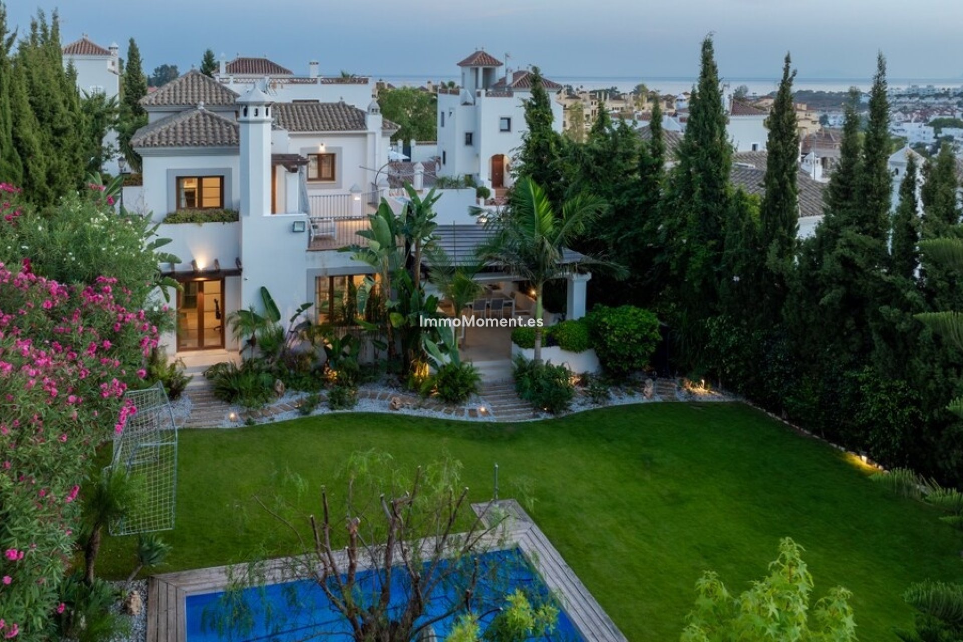 Revente - Villa individuelle - Estepona  - Estepona Centro