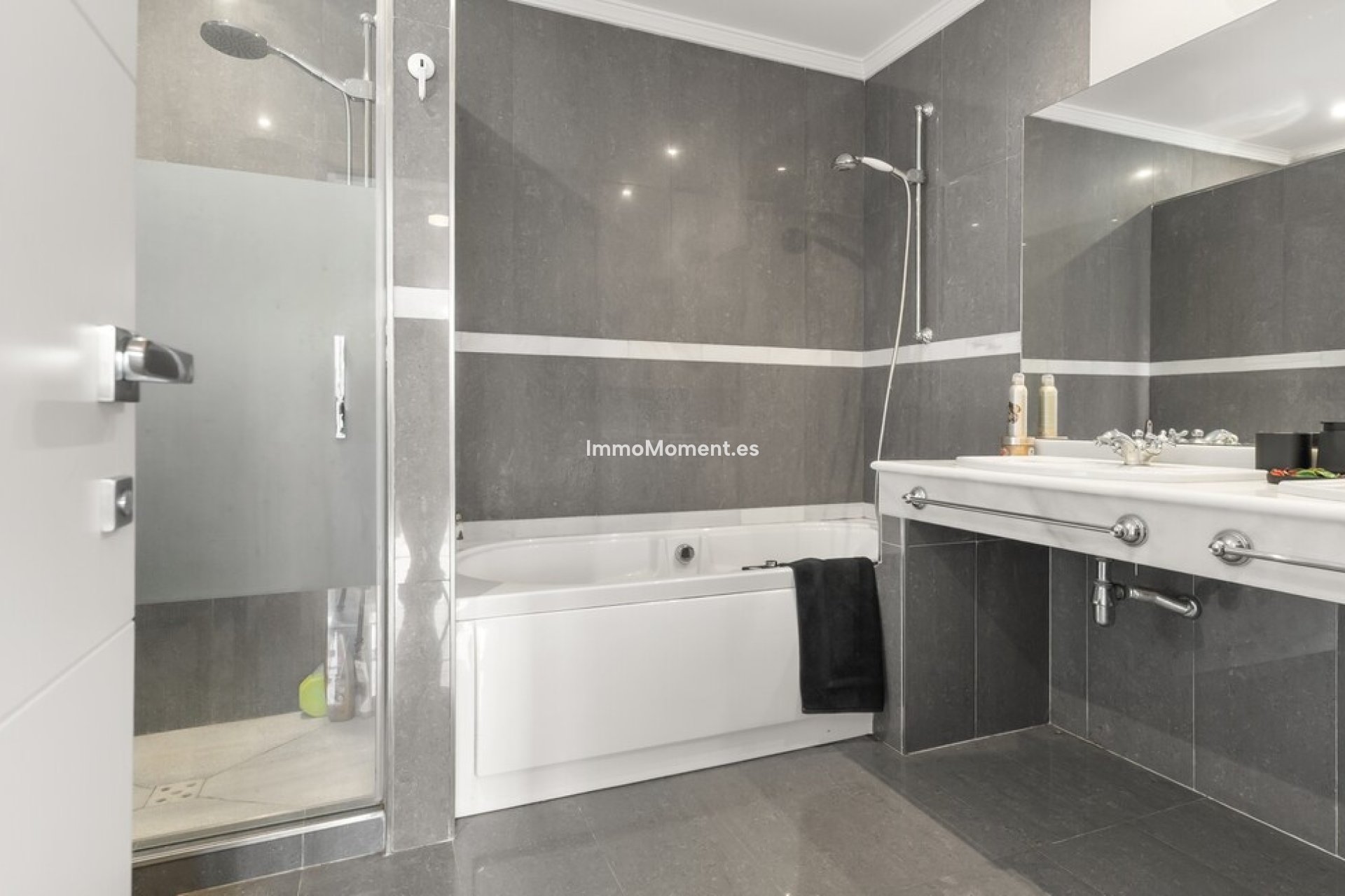 Revente - Villa individuelle - Estepona  - Estepona Centro