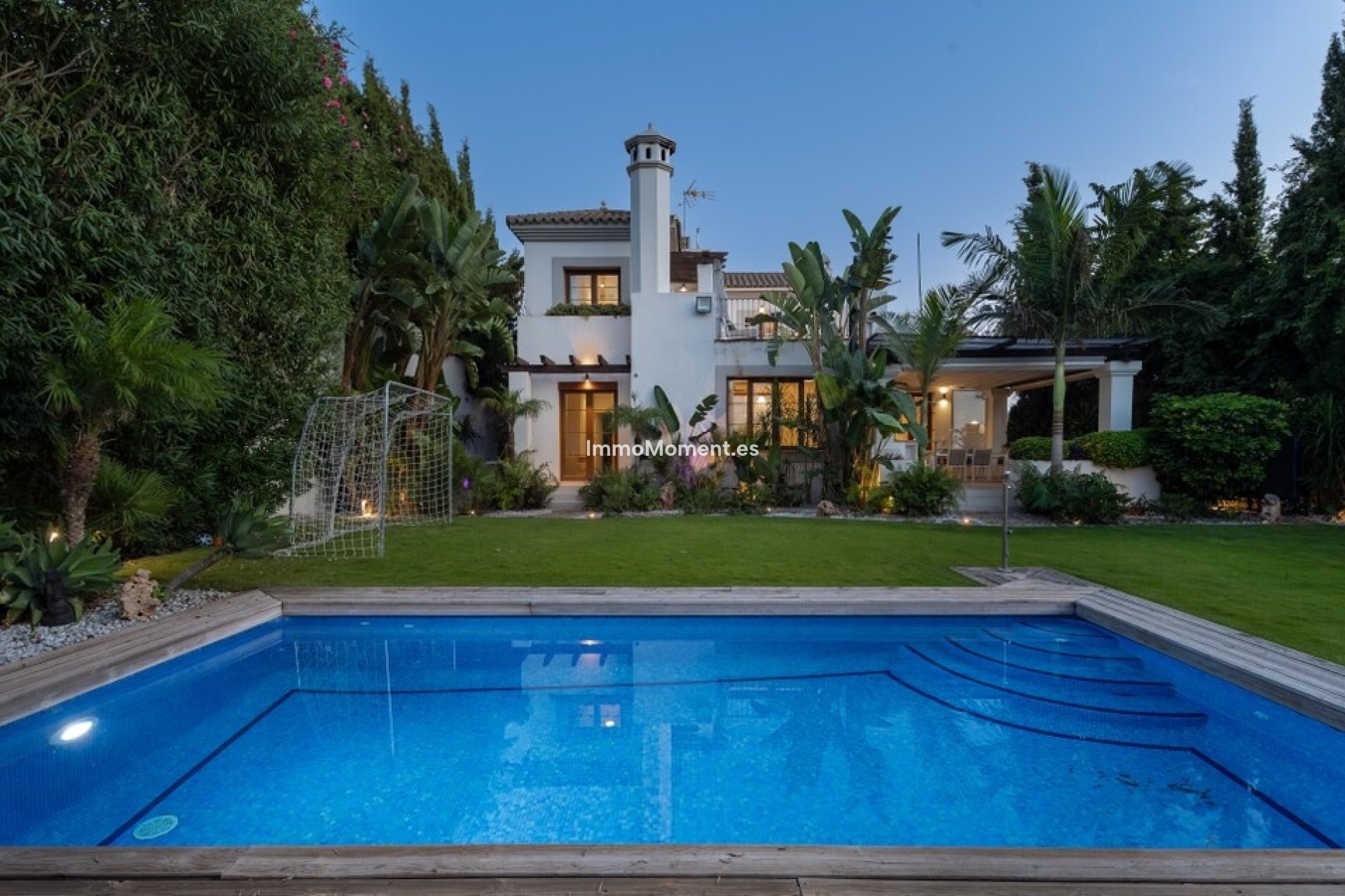 Revente - Villa individuelle - Estepona  - Estepona Centro