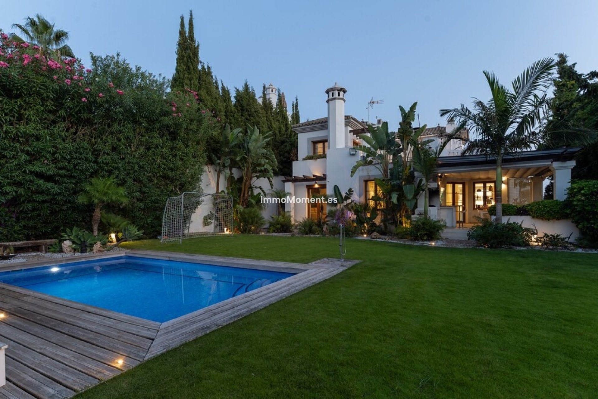 Revente - Villa individuelle - Estepona  - Estepona Centro