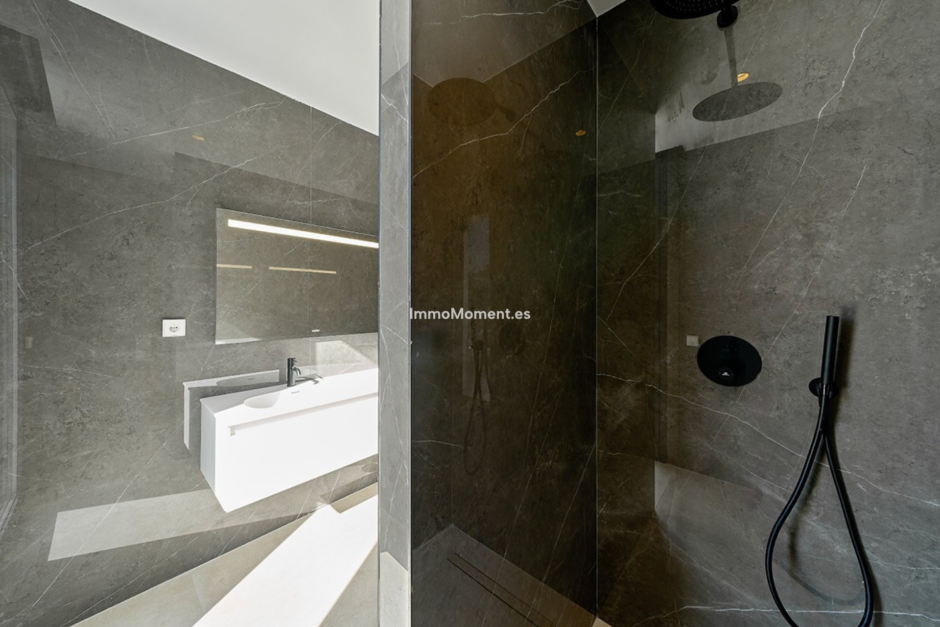 Revente - Villa individuelle - Estepona  - Estepona Centro