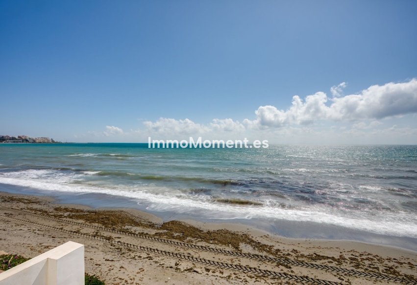 Revente - Villa individuelle - Estepona  - Estepona Centro