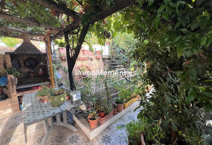 Revente - Villa individuelle - Estepona  - Estepona Centro