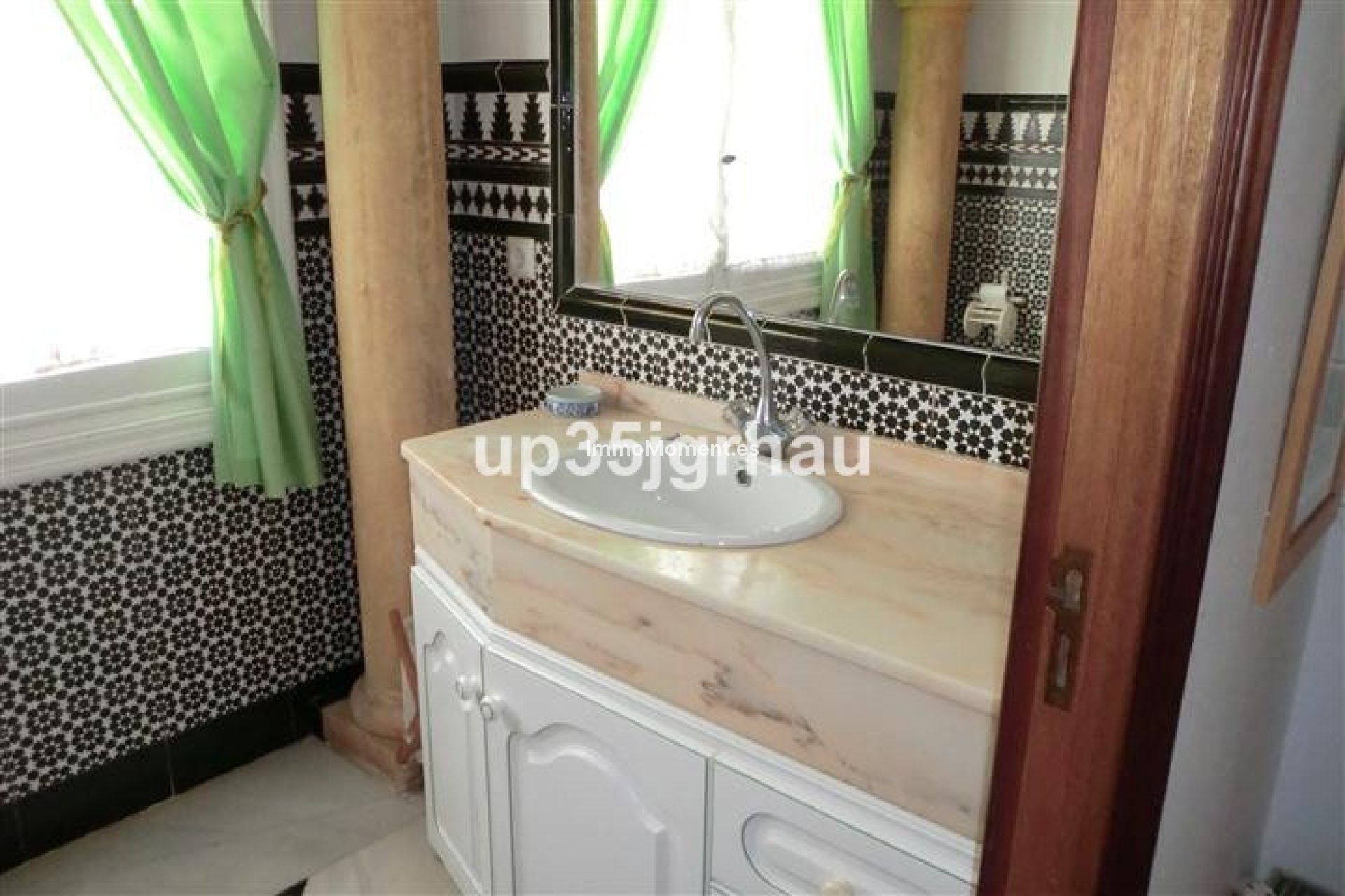 Revente - Villa individuelle - Estepona  - Estepona Centro